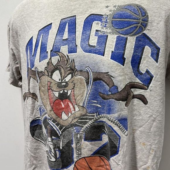 Vintage League Leader Looney Tunes Magic Orland 32 Youth T-Shirt Size M - Picture 4 of 6
